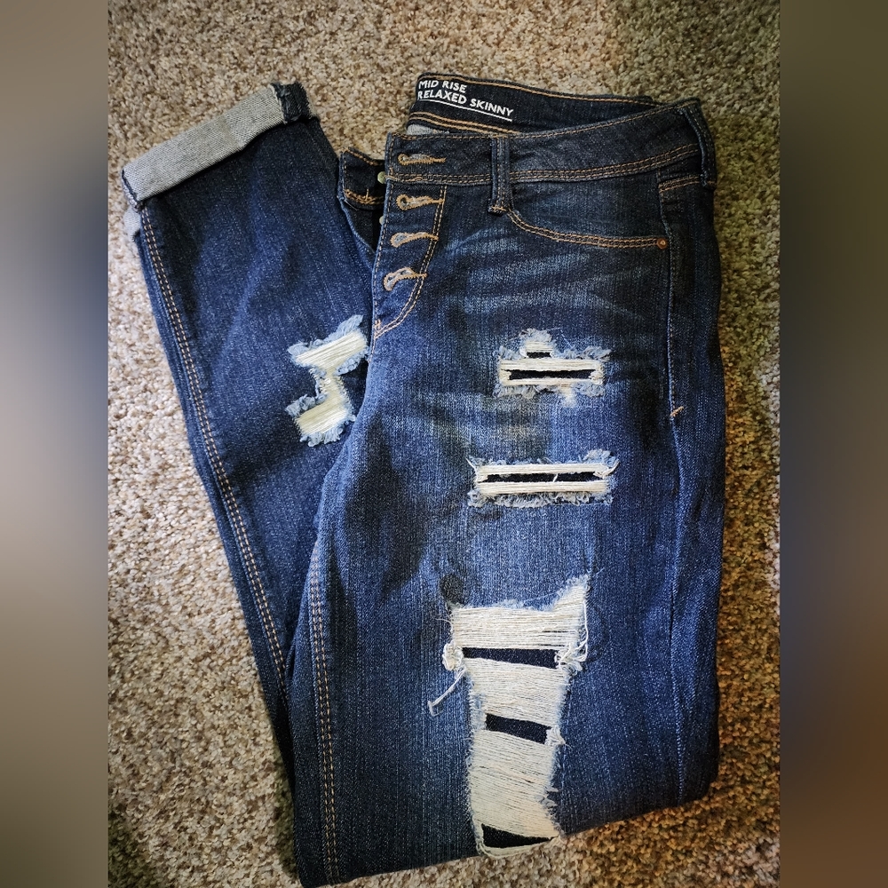 Mid rise jeans
